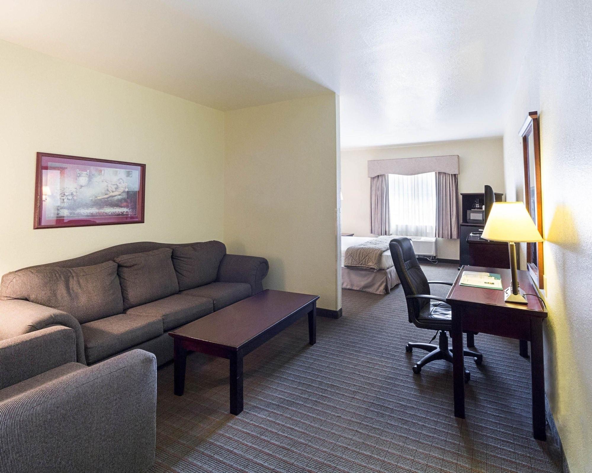 Comfort Inn & Suites Kerrville Extérieur photo